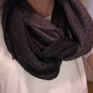 knit gray infinity scarf